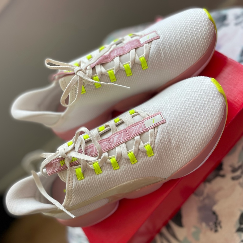 Puma Basketball Style Sneakers NWB